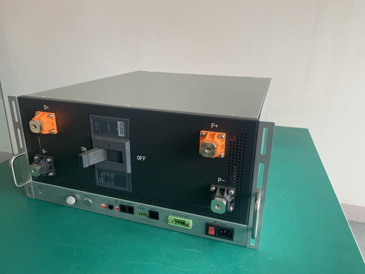 480V 400Aマスター スレーブBMS 5Uリチウム モジュールのための19インチの鉄の箱